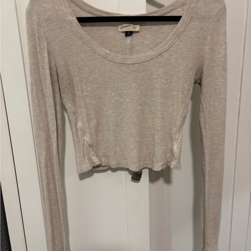 Universal Thread Beige Long Sleeve Ribbed Crop Top